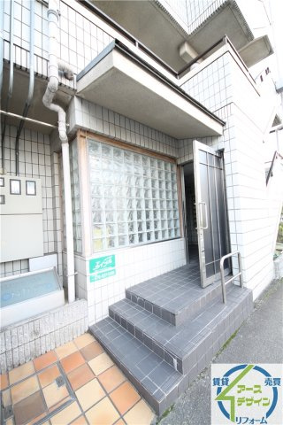 レジデンシアモンティークロのエントランス