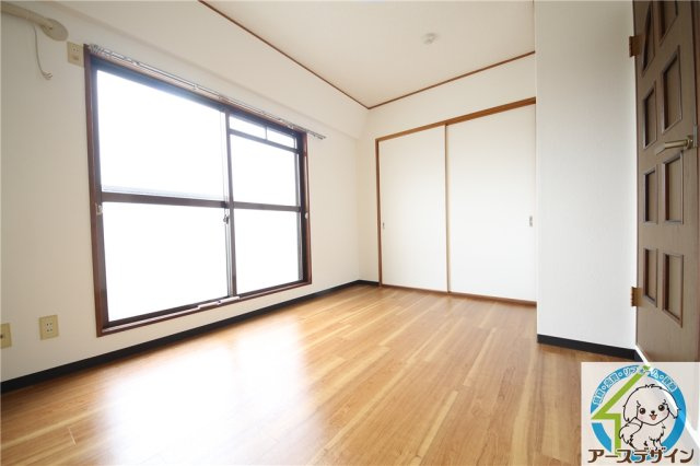 レジデンシアモンティークロの寝室|※類似部屋