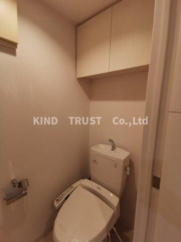 グレンパーク梅田北のトイレ|落ち着いた色調のトイレです
