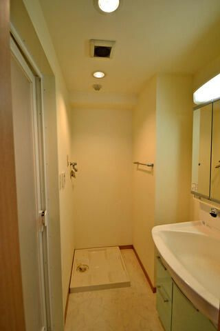 ブランネージュの設備|室内洗濯置場