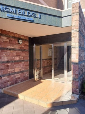 【エントランス】 | ＭＧＭ　ＢＬＤＧ．Ⅰ