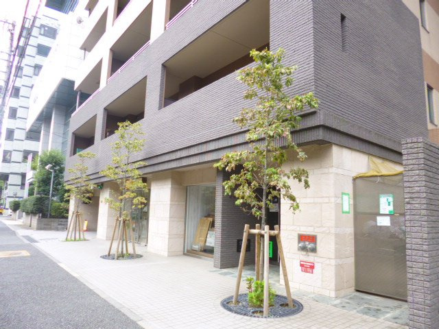 【エントランス】