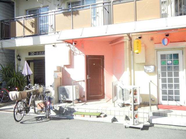 フローララポルテの外観