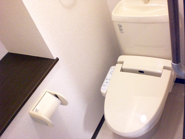 レオネクストエステシティⅢのその他|温水洗浄便座付き
