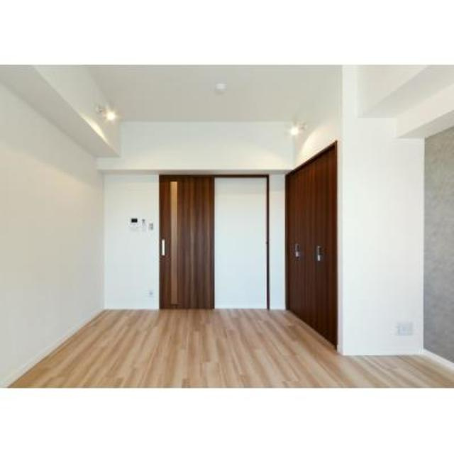 ルーエ本山の居間・リビング|※写真は同タイプ住戸です。