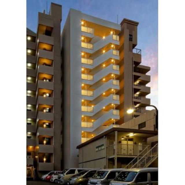 ルーエ本山の外観