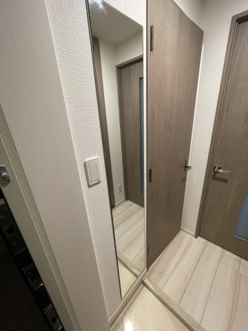 オーセンティックビュー横濱の玄関