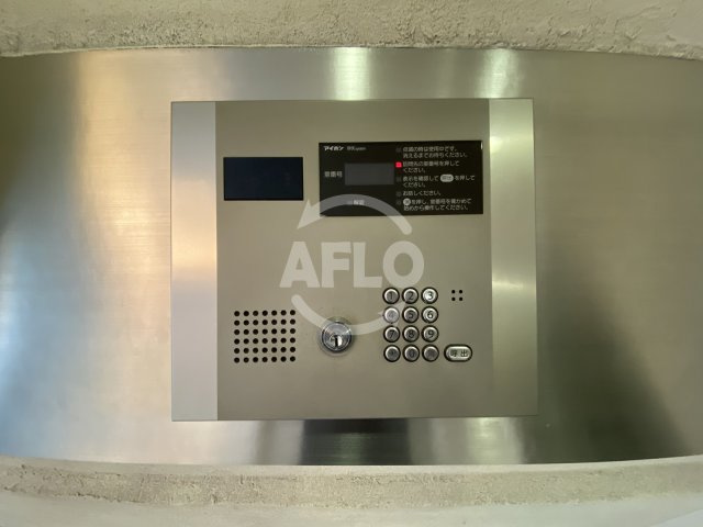 クレグラン北梅田のセキュリティ|クレグラン北梅田　オートロック
