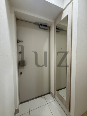 ブライズ川崎本町 の玄関