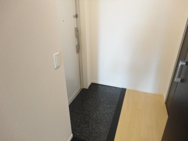 Ｂｌａｎｃ・Ｌｅｙｓｉｎ（ブラン・レザン）の玄関|玄関