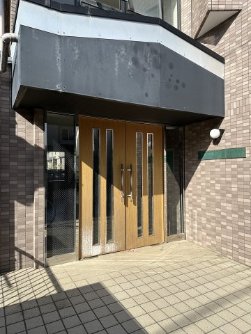 ブレーメンＴＡＭＡ上原のエントランス