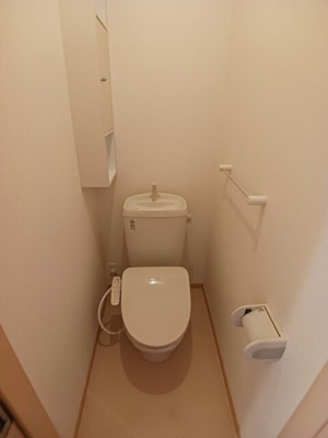 【トイレ】 | ビサイド・萩Ｂ | 落ち着いた色調のトイレです