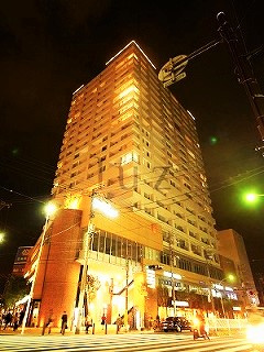 ザスカイクルーズタワーの外観