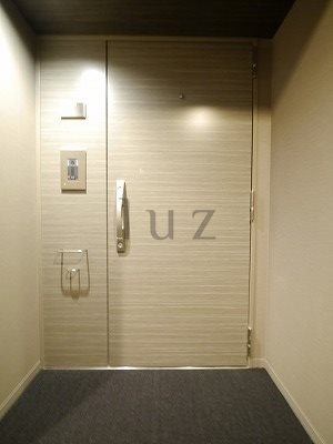 ザスカイクルーズタワーの玄関