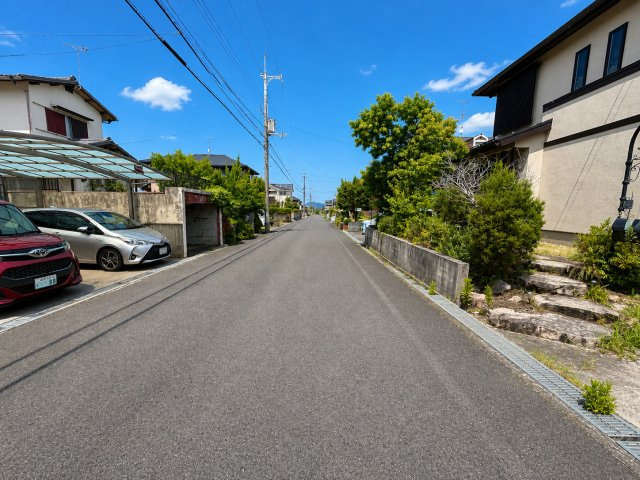 東近江市蒲生堂町の前面道路含む現地写真
