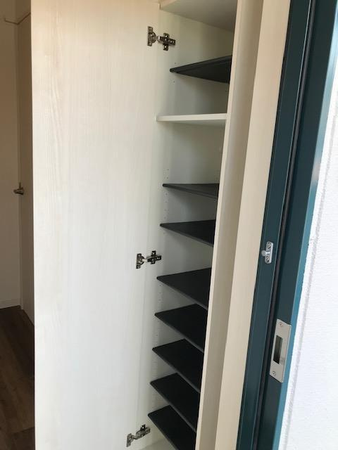 呉市本町の賃貸マンションの収納