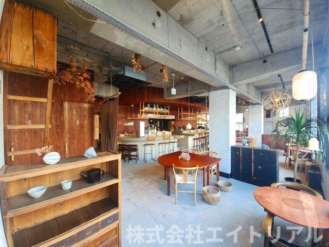 成田ビルの内装