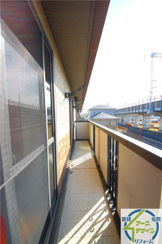 23番館　Aのバルコニー|※類似部屋