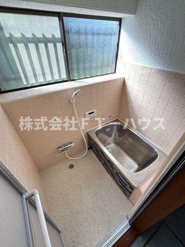 中国分貸家の浴室