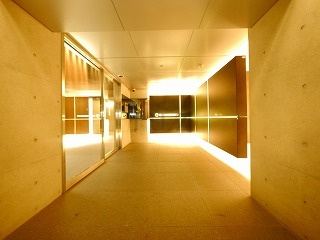 ズーム川崎のエントランス