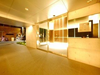 ズーム川崎のエントランス