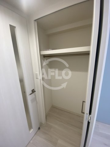 プレサンス大国町アドロッソの収納|プレサンス大国町アドロッソ　クローゼット