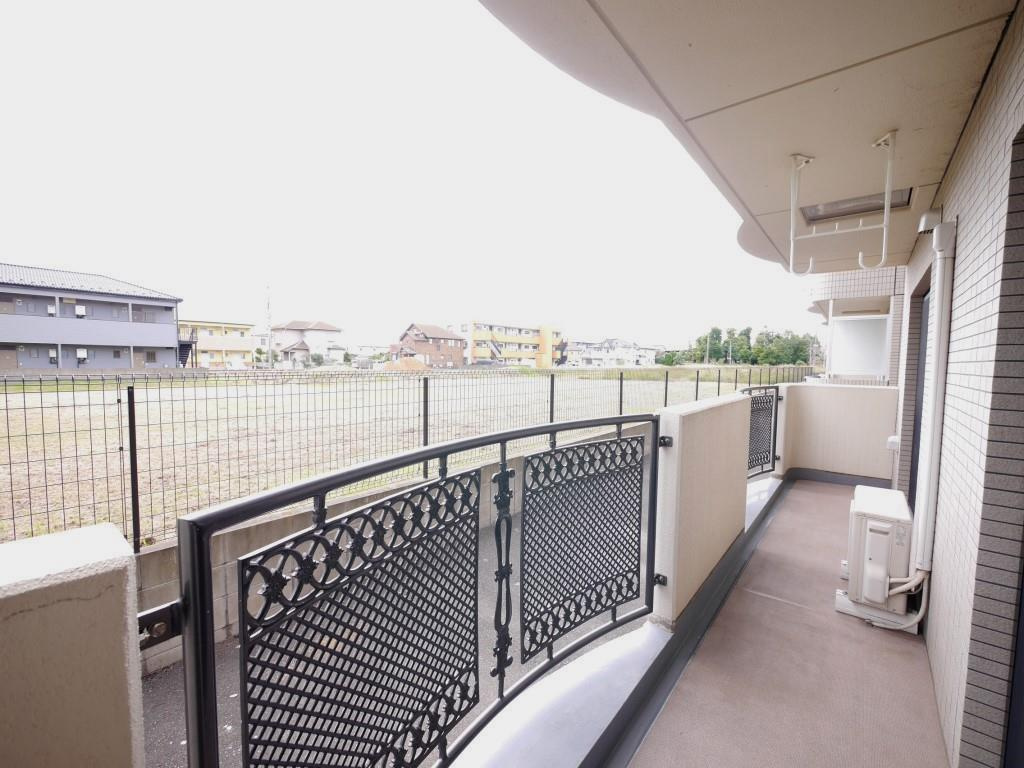 神栖市大野原４丁目の賃貸マンションのバルコニー
