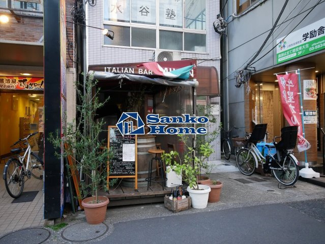 菊地ビルの周辺