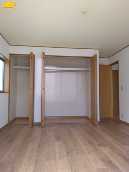 【寝室】 | 幸手市緑台１丁目中古戸建て