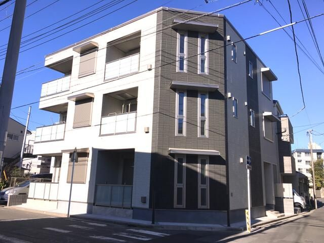 リッシェルエフの外観