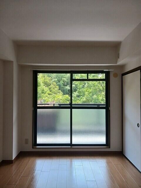 ＳＯＵＴＨＥＲＮ　ＷＩＮＤの内装