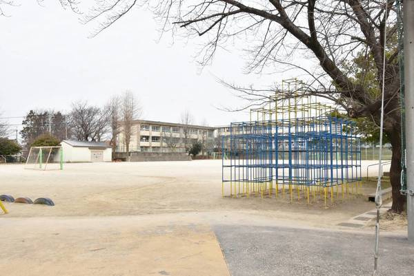 ビレッジハウス串崎２号棟の周辺|松戸市立松飛台第二小…まで950m