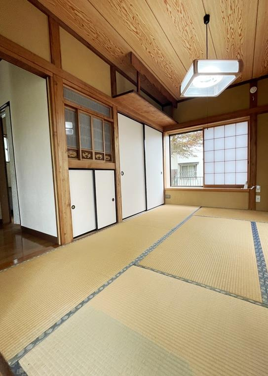 上花輪戸建の寝室