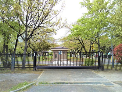 北鹿浜公園まで220ｍ