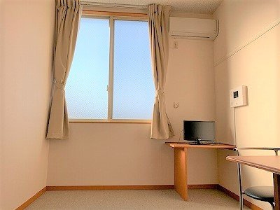 【居間・リビング】 | レオパレス甲東園