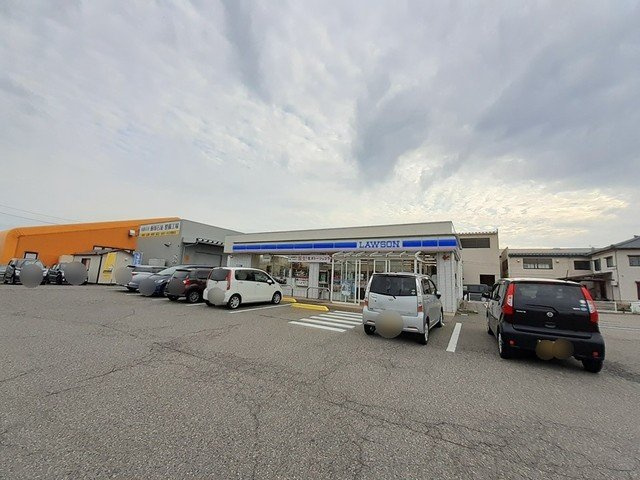 ローズガーデンの周辺|ローソン燕杣木店まで200m