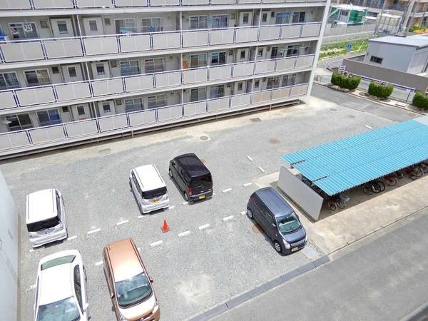 【駐車場】 | ビレッジハウス的場2号棟