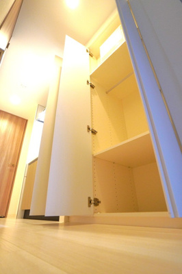 【収納】 | 若葉ビューアパートメント | ※写真は同タイプ住戸です。
