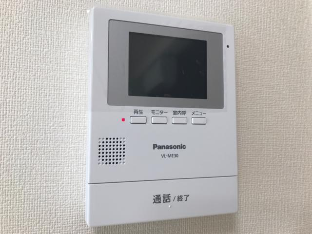 ピュアパーク２２の内装|カメラ付インターホン