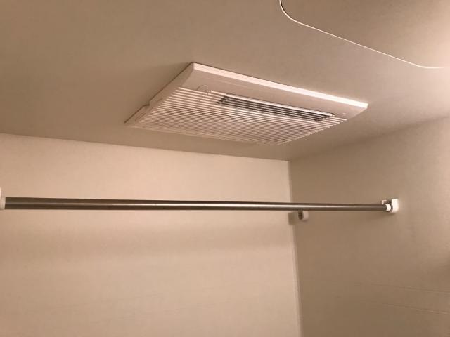 プチメゾン辰の浴室|浴室乾燥機