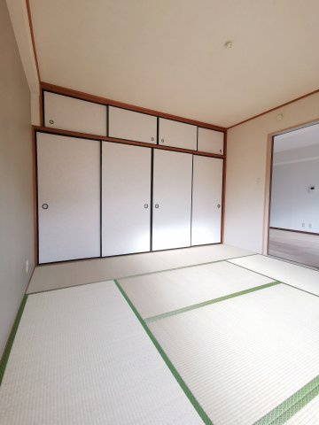 キャストル社が丘の和室