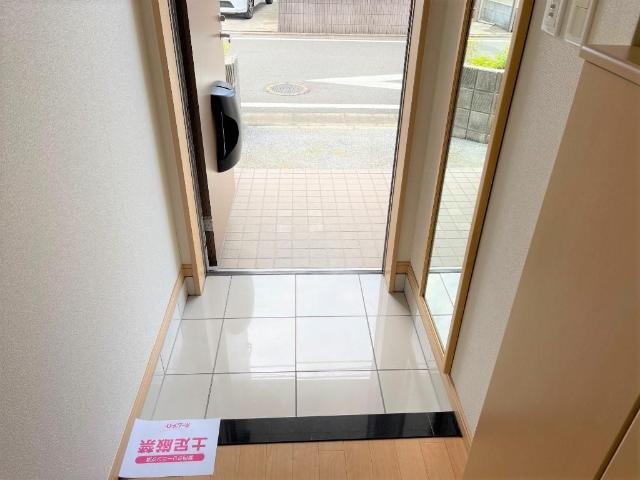 プリムベールⅢの玄関|玄関