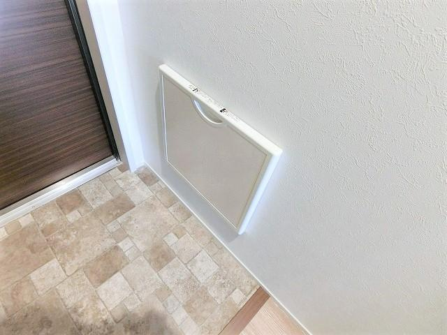 ＦＡＩＲＦＩＥＬＤ　ＣＯＴＴＡＧＥの玄関