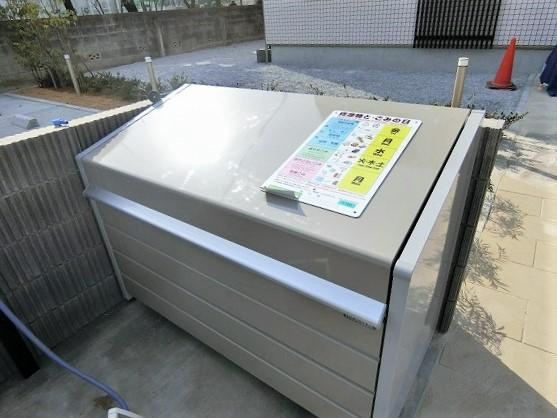 ＦＡＩＲＦＩＥＬＤ　ＣＯＴＴＡＧＥの外観