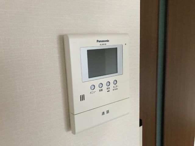 ルミナスの内装|カメラ付インターホン