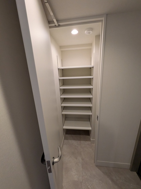 シーズンフラッツ町屋の収納|※写真は同タイプ住戸です。