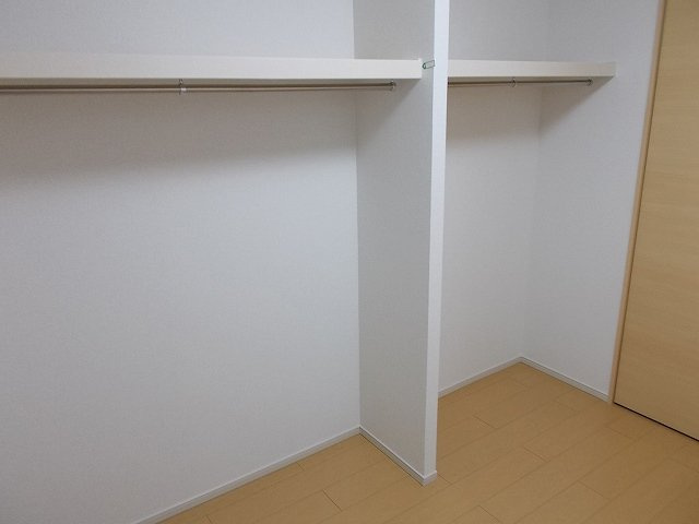 ファーストスクエアの内装
