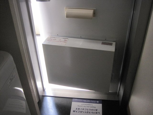 レオパレス東本町の玄関