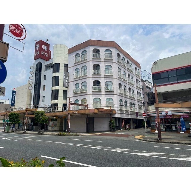 高島屋マンションの外観