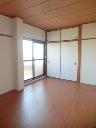 谷口ハイツのセキュリティ|★和室を洋室に変更★